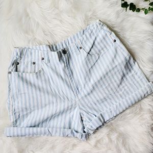 Vintage 90's Blue & White Striped Shorts